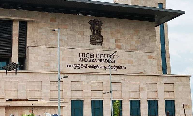 ANDHRA PRADESH HC DECLARED FATHER TAKING AWAY MINOR CHILDREN AFTER A CERTAIN AGE WILL NOT AMOUNT TO KIDNAPPING ACCORDING TO MOHAMMEDAN LAW.