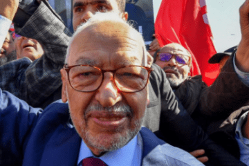 Tunisian Police raided the opposition HeadQuarters and arrested the leader and other prominent figures.