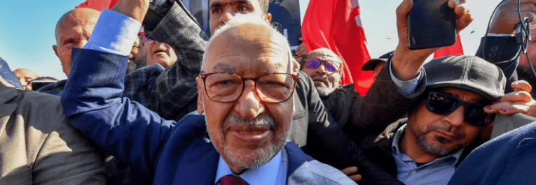 Tunisian Police raided the opposition HeadQuarters and arrested the leader and other prominent figures.