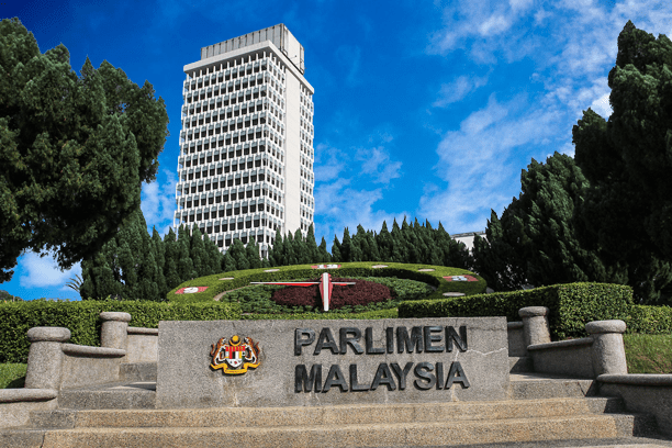 Malaysian Parliaments passed two Bills reforming the capital punishment.