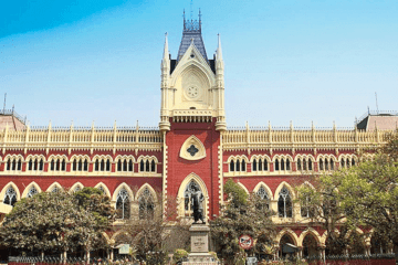 The Calcutta high court on Wednesday pulled up both the central bureau of investigation and the ED for their slow pace in investing the alleged role of Trinamool congress leader , abhisek Banerjee in the “ school jobs for cash “ [ soumen nandy vs state of west Bengal ]