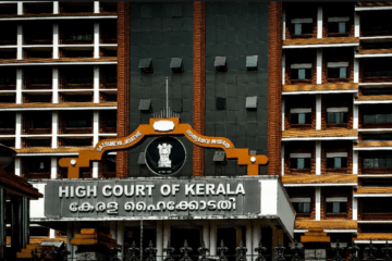 The Kerala High Court has ordered the Bar Council of Kerala to collect just ₹750 as enrolling fees from law graduates till the BCI establishes a unified rate.