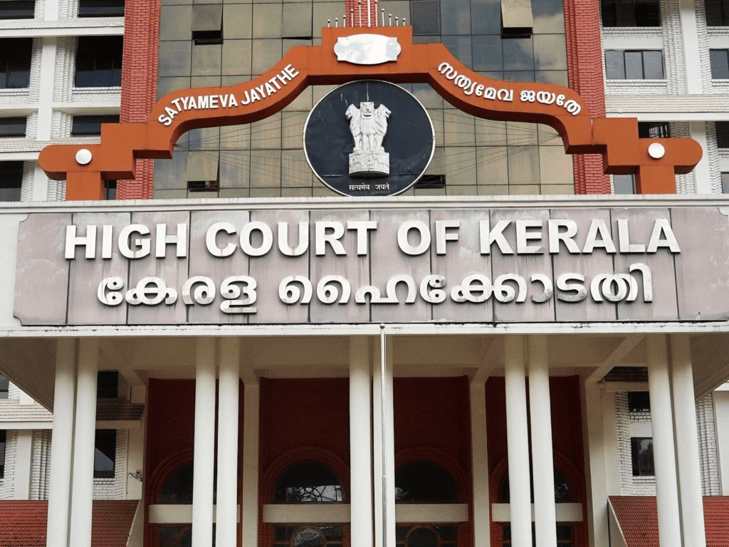 MERE NUDITY OF FEMALE UPPER BODY CANNOT BE CONSIDERED AS OBSCENE BY DEFAULT KERALA HIGH COURT pic
