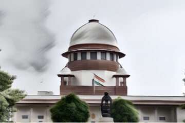 SUPREME COURT INITIATES CONTEMPT OF COURT CASE AGAINST PIL LITIGANT WHO DID NOT DEPOSIT ₹1 LAKH COSTS