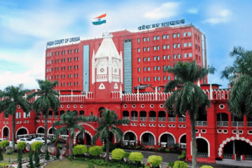 Single-judge of Orissa High Court criticizes division bench for nullifying his verdict by 3-line order.
