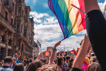 Russia moves to ban ‘international LGBT  movement’ for ‘extremism’ 