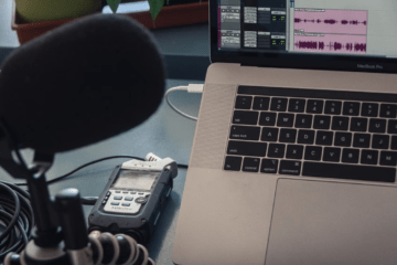 COPYRIGHT ISSUES IN PODCASTING & AUDIO DISTRIBUTION